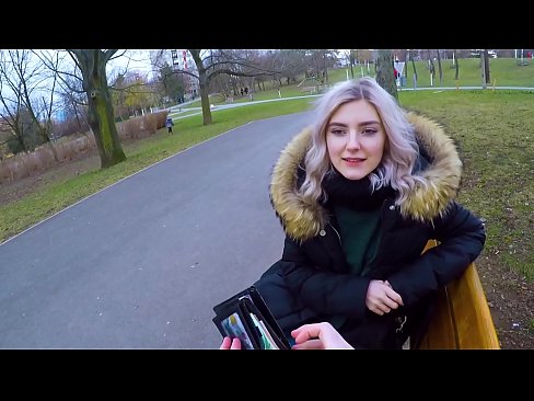 ❤️ Traga o semen quente dun estraño por diñeiro - mamada no parque de Eva Elfie ❤️❌ Porno ruso en nós